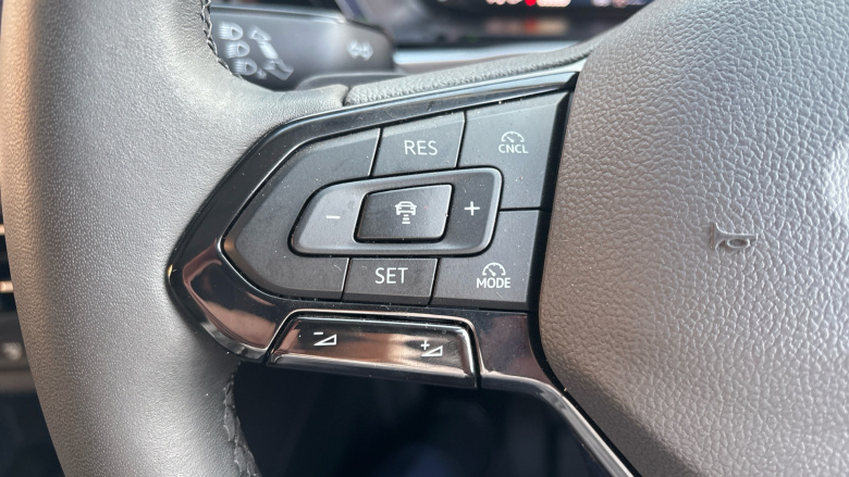 Ford Transit Connect 250 L2 Petrol 1.5 EcoBoost PHEV 150 Limited Van Auto